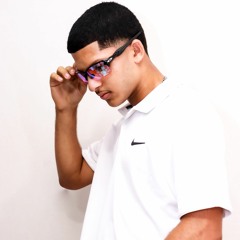 == ELA SÓ TEM 15 ANOS [ DJ DN DO DICK ]