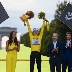 Hivatalosan is négyszeres Tour de France-győztes Tadej Pogacar