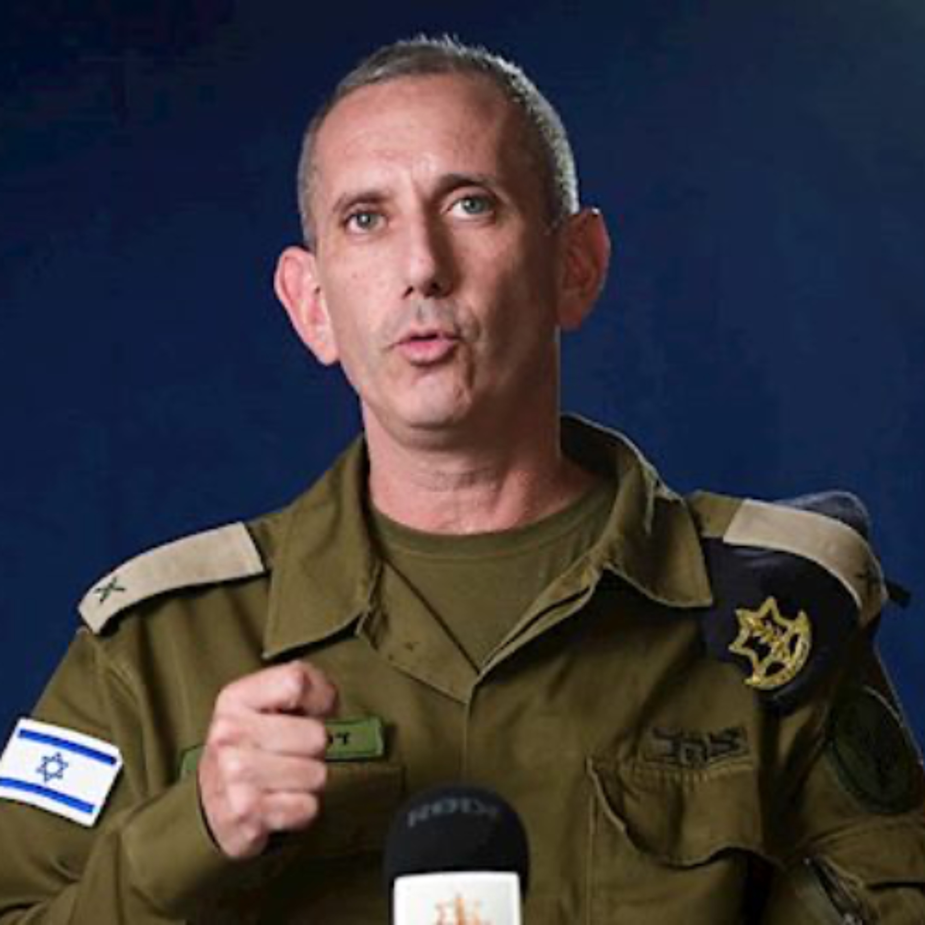 709 - שלום, דובר episode artwork