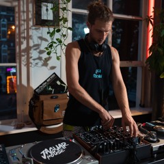 DJ Tracksuit @ Jaguar House | Sunny Percussive House Mix