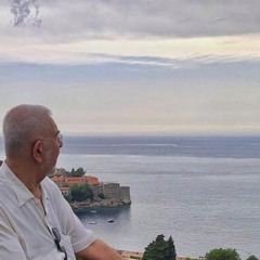sevgi baht olmuş ezelden bize