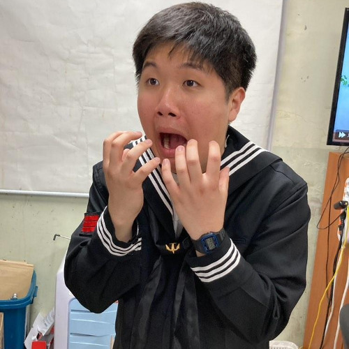 ak47 잡고 당겨 grra