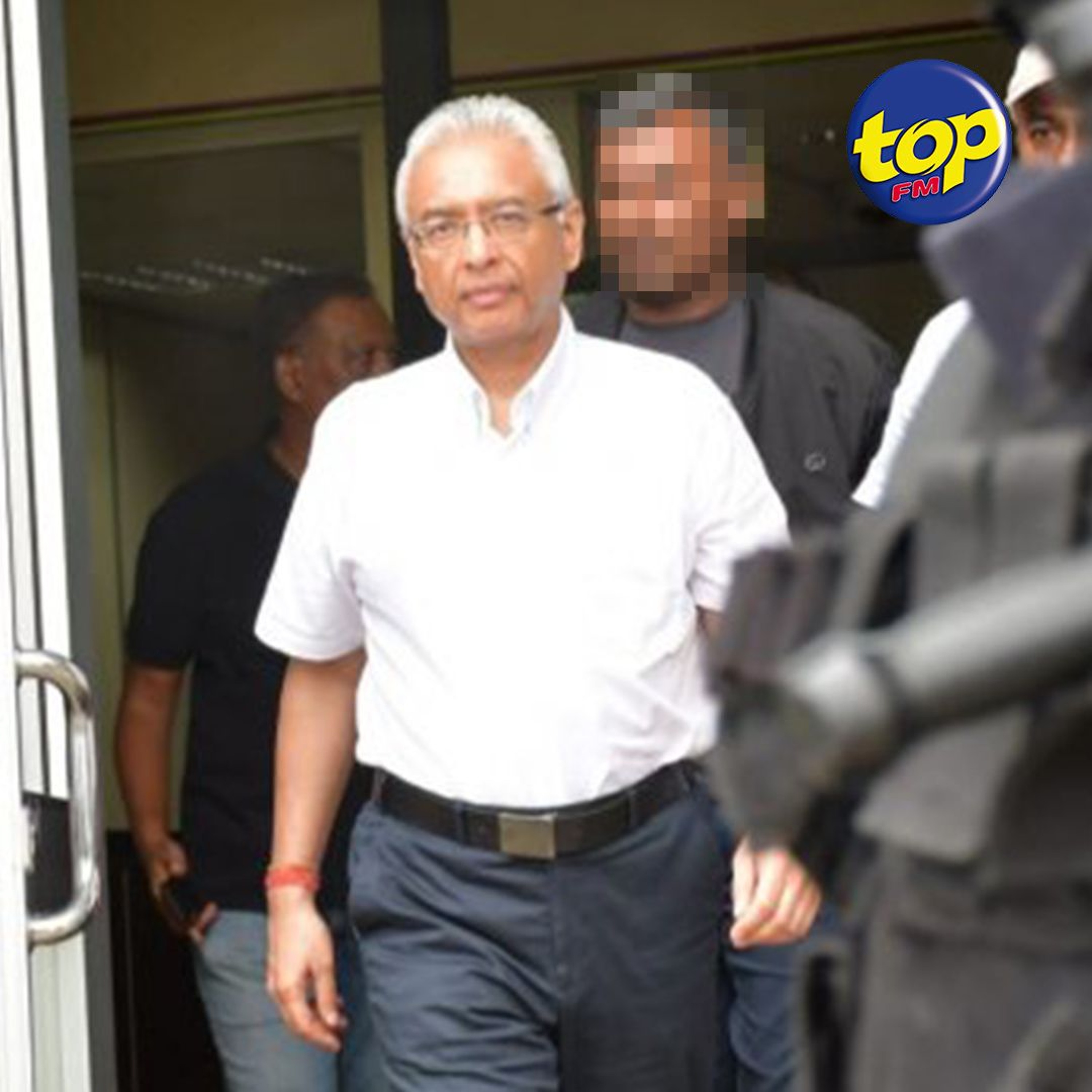 Justice : la comparution en cour de Pravind Jugnauth a attiré l'attention...
