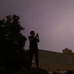 ‎⁨لا يزعل اللولو يمـوت أزرق الموج! ⁩