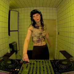 Valerie Ace at HÖR | December 04 2024