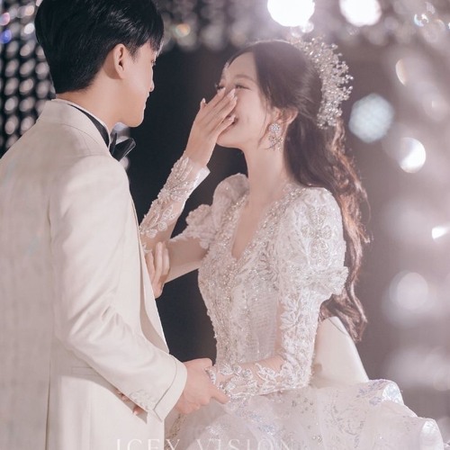 Váy cưới X Gặp em đúng lúc