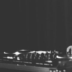 Just Wanna Rock X Low (MickeyJ Mashup)