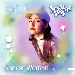 multimix_032_spacer_woman