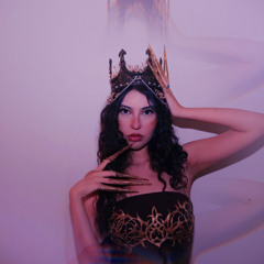 Queen is Back