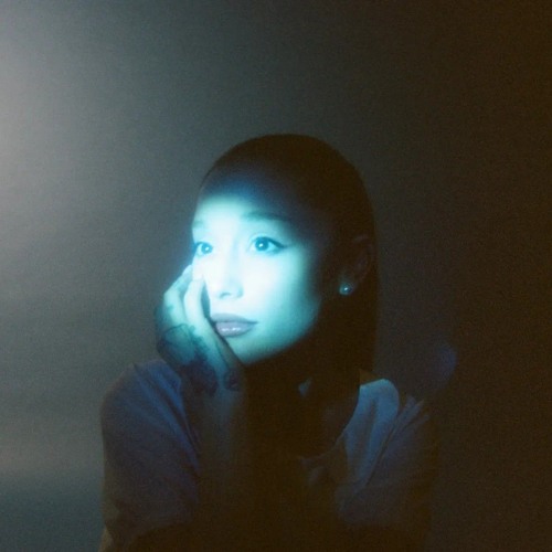 Ariana Grande - twilight zone (attic pulse Remix)