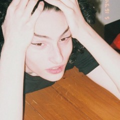 ｇｏｔ ｍｅ ｔｒｉｐｐｉｎｇ．．{headphones!!}