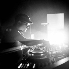 Dj Wally - La Musica Bonita. Tributo Banana Beach. House edition Vol 1