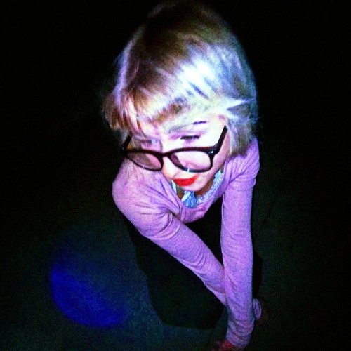 в узел(cover THE C07PSE 0F THE C1TY)  dekma