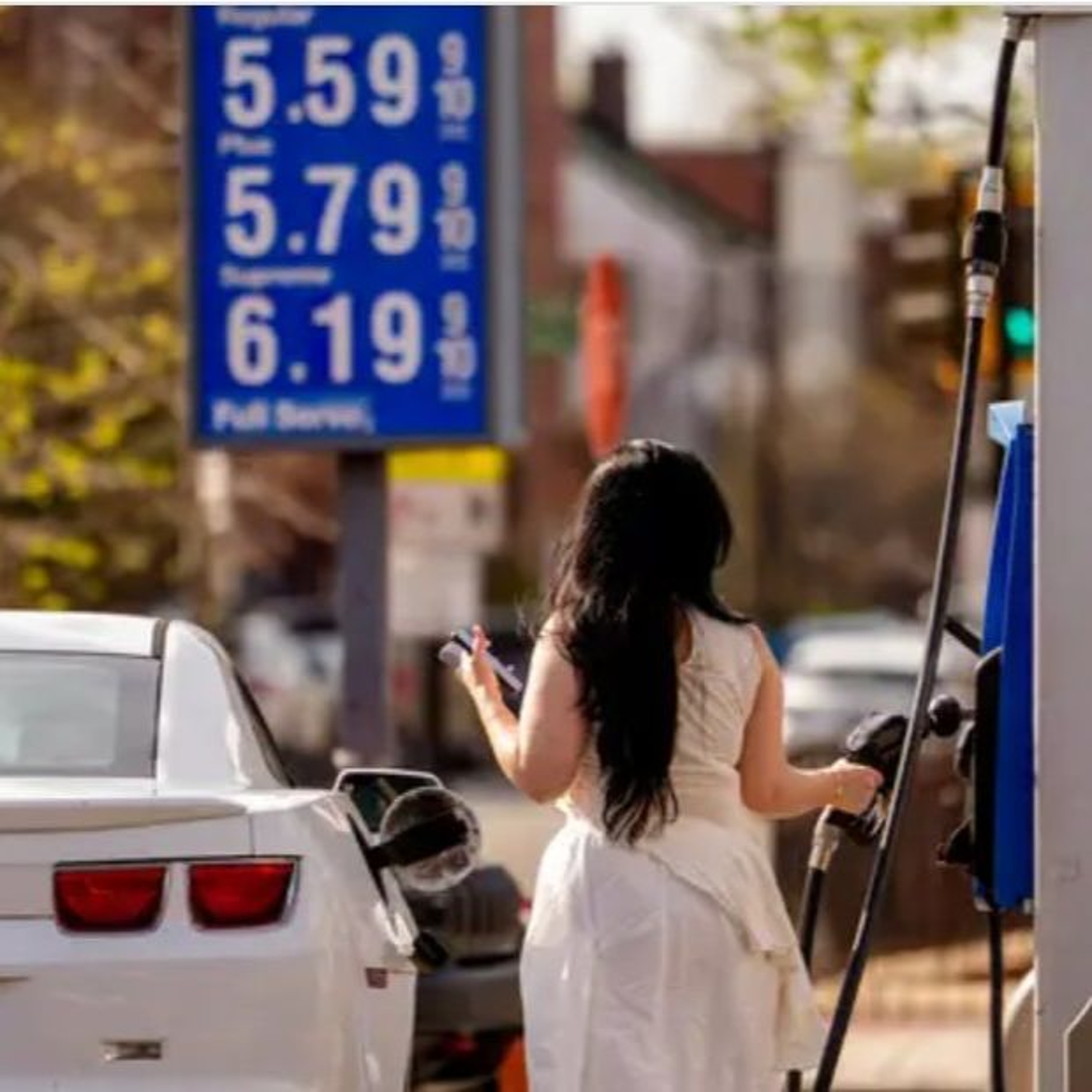 What Worries Americans Most - Fuel & Grocery Costs - Phil Brown episode artwork