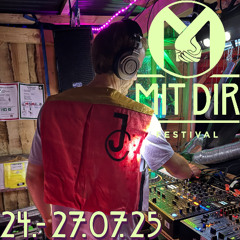 Johnny Cashmere @ MIT DIR Festival 2025 - Freitagnacht, die Backstube kracht