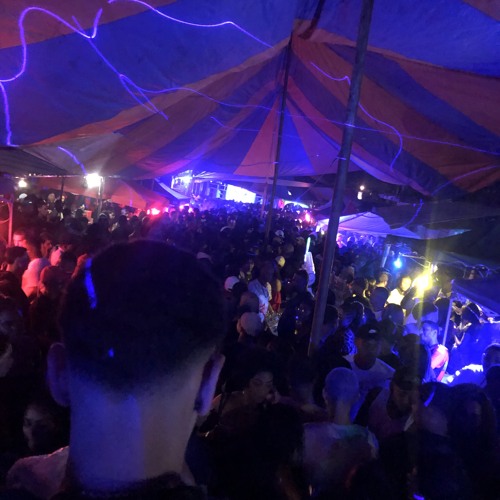 AQC PRA ELAS JOGAR O BUMBUM ( PROD.DJ FP DE SG )