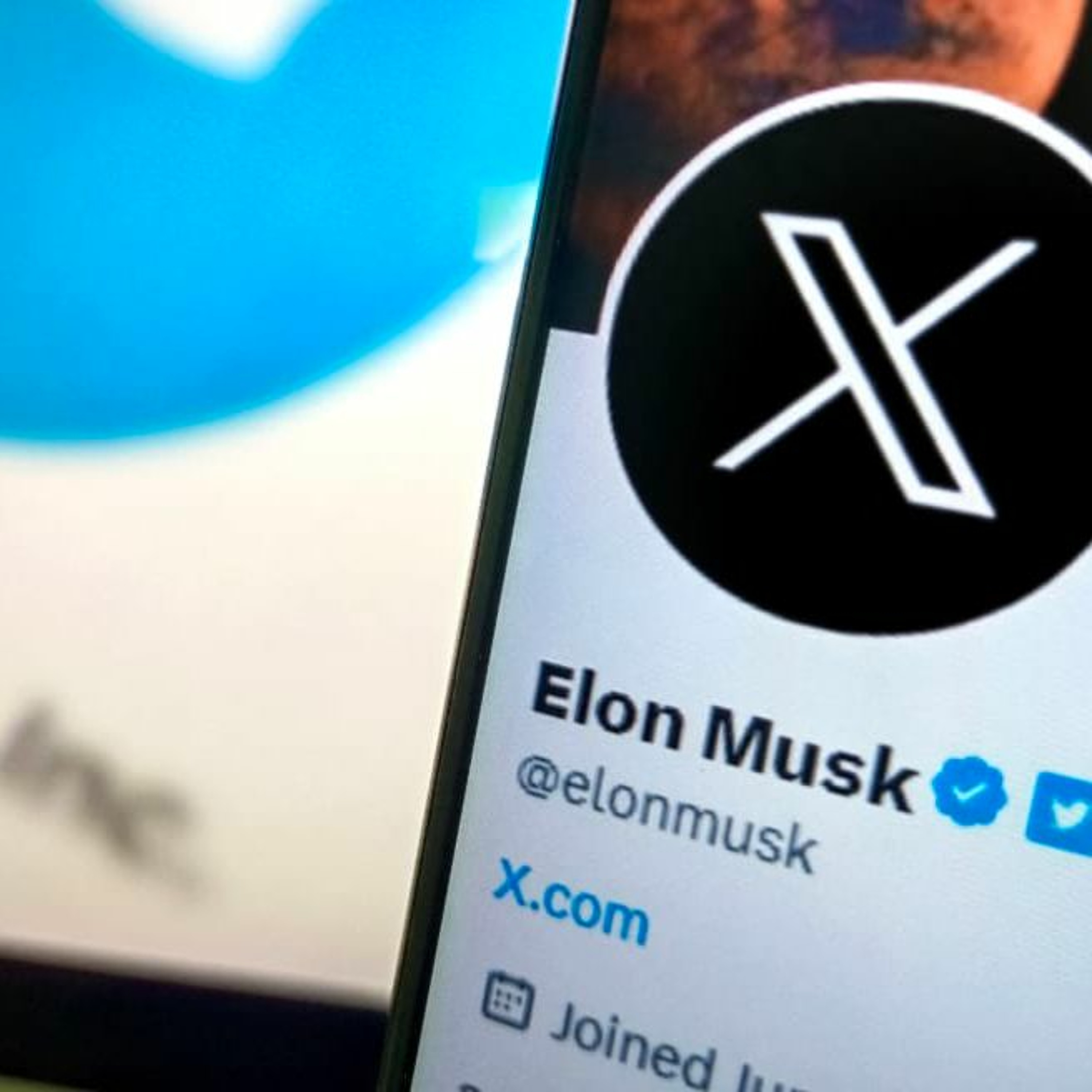 Elon Musk reports an increase in 'X' users after a rebrand move (31.07.23) episode artwork