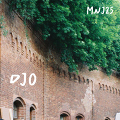MNJ25 - Djo