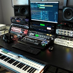 Demo Mix - Pure->Mix(EQ,comp,effect)->Master