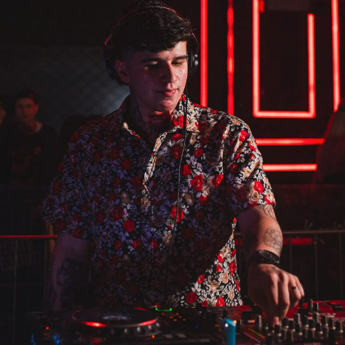 Shuu @Cavan77 - Ponta Grossa, PR