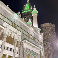 {قَالَ لَا تَخَافَآ ۖ إِنَّنِى مَعَكُمَآ أَسْمَعُ وَأَرَىٰ}
