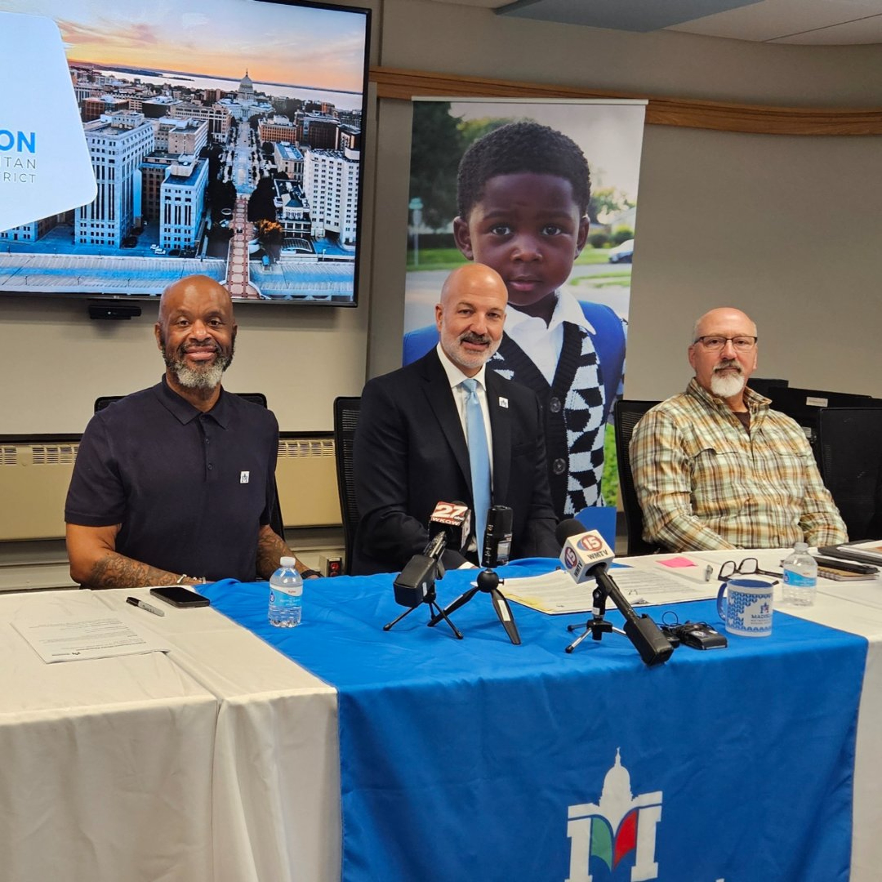 MMSD prepares to implement new cellphone policy episode artwork