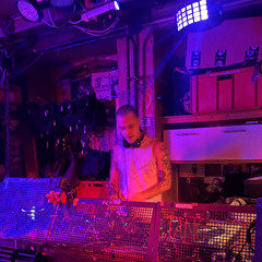 Langsamer Abriss @3XTR Berlin