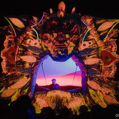 🏴☠️ ONE FLAG STANDS | Ernya - Southern Glow Rec | About 2025 Festival Season