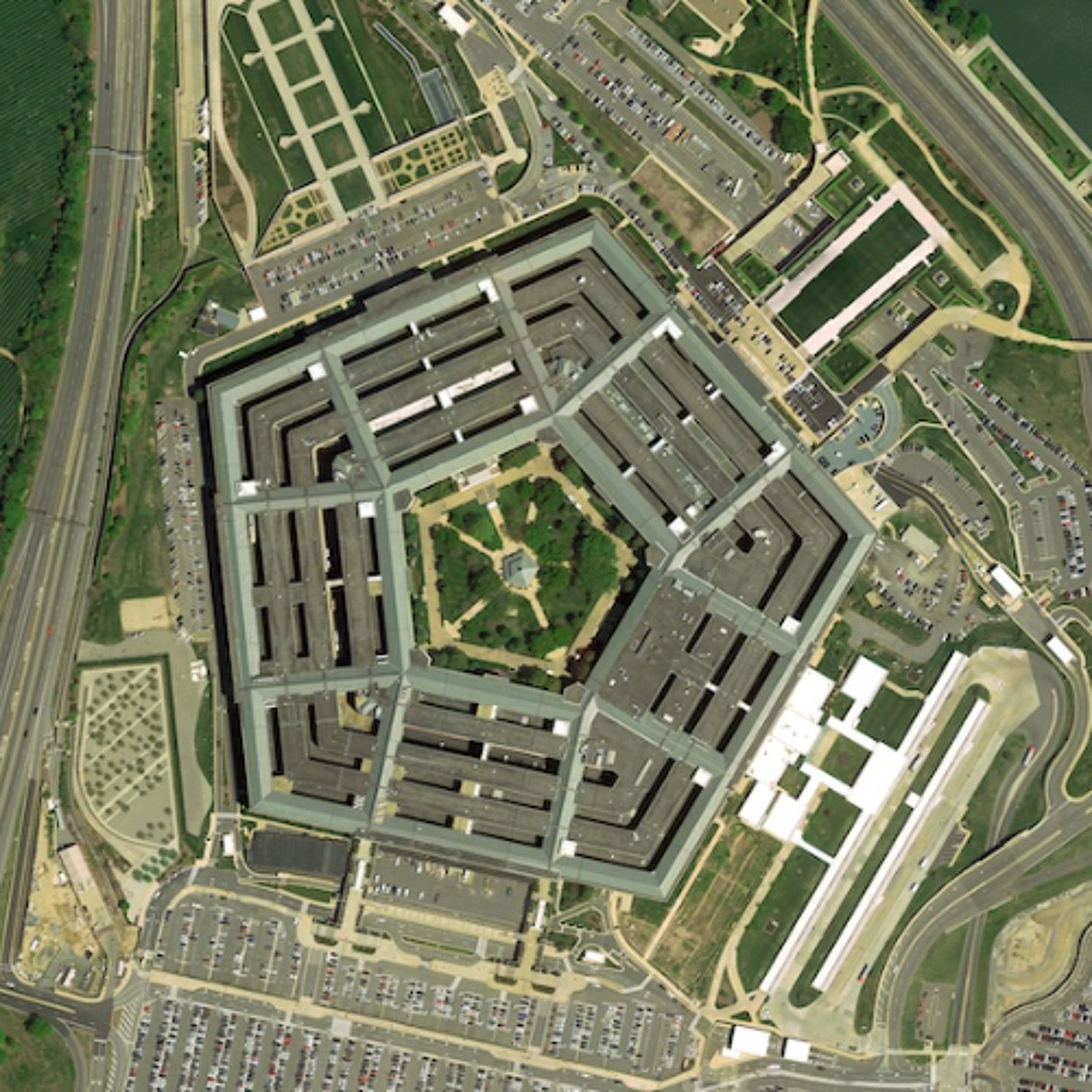 We Are Duped Into Blaming Our Problems On Everyone Except Our Rulers