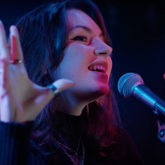 Don't You Worry 'bout A Thing - Iris Jenster