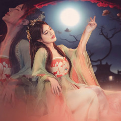 Bán Nguyệt Ly Tâm