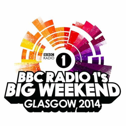 Annie Mac playing Superstar live at BBC Radio 1 Big Weekend Glasgow