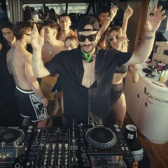 Torha @ Kraken X – Bayside Miami