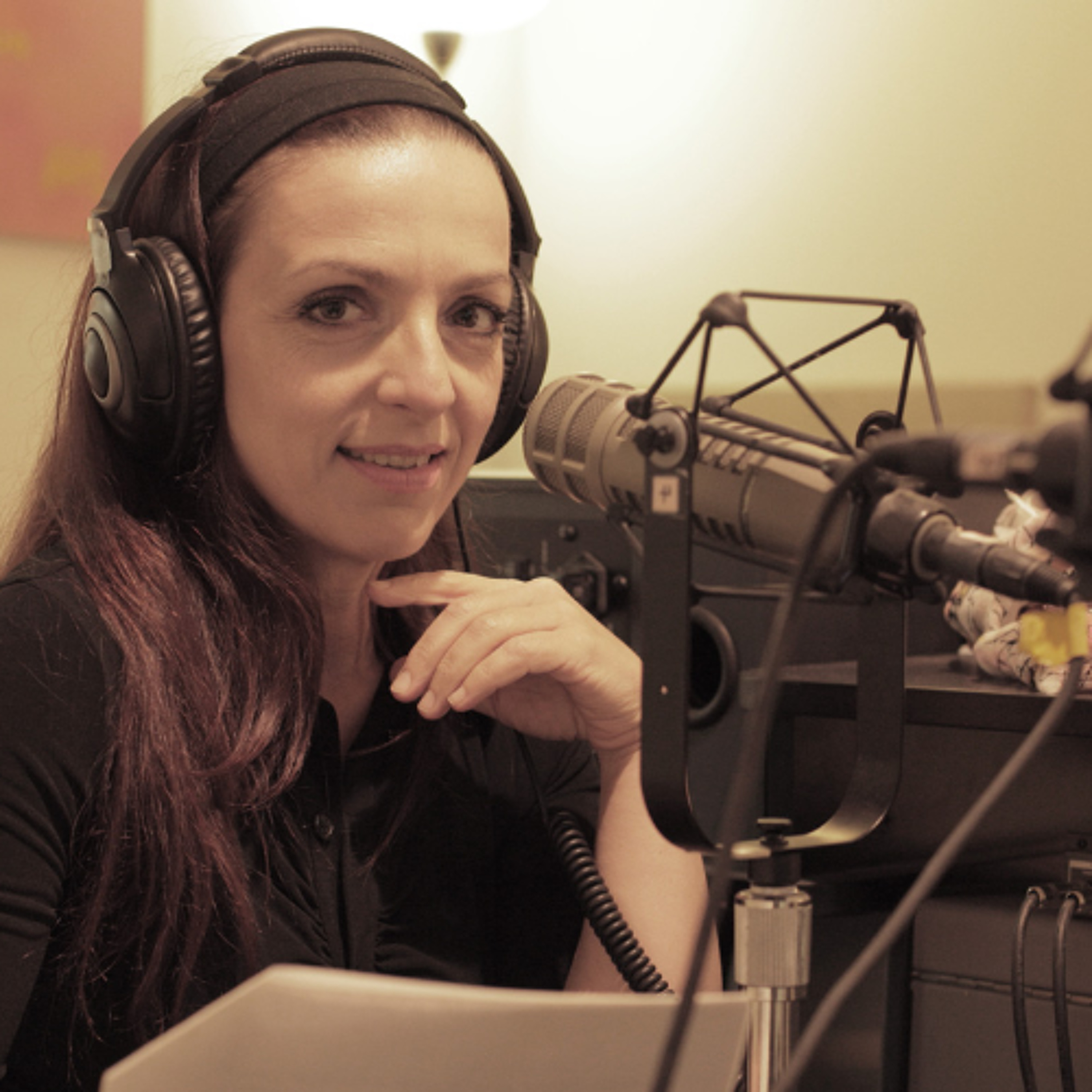 “Μουσικές Περιπλανήσεις” με την Αγγελική Δίεση – Αφιέρωμα στο Δημήτρη Χριστοδούλου