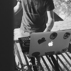 hide u Techno version