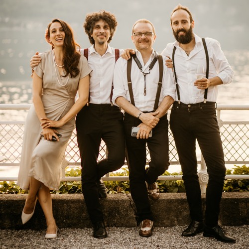Stream In cerca di te (Perduto amore) by LessJazz quartet | Listen online  for free on SoundCloud