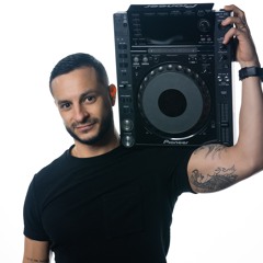 Dance Around the House ⚡️