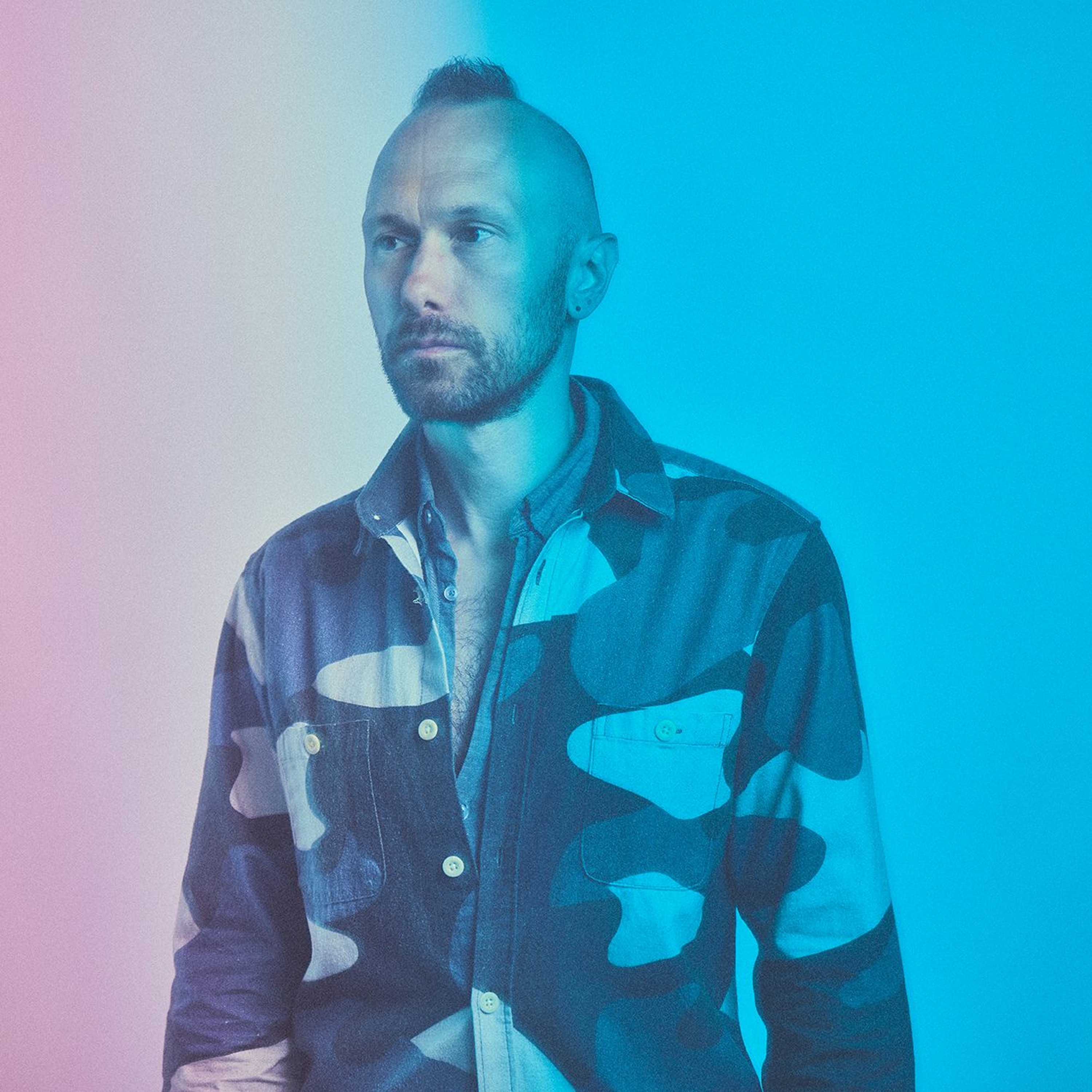 East Forest on Immersive Ambient Music, Tools for Deep Introspection, AI, and Creativity episode artwork