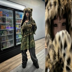 bad bitch! /w blxxdysage & 63N prod. brxceface