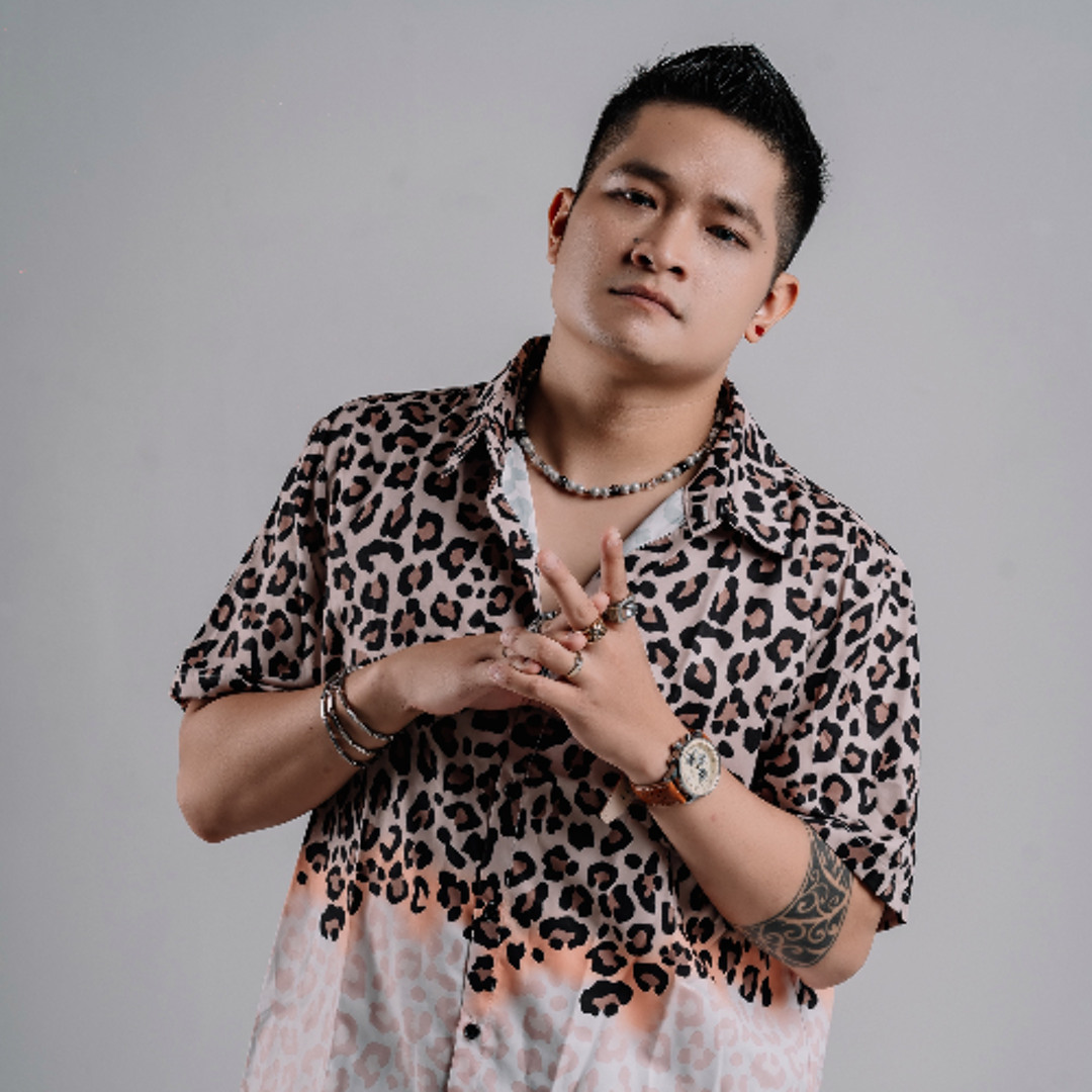 Stream Deep House to Chill 001 (2026) Louis 8ightz (VENOMICs) by