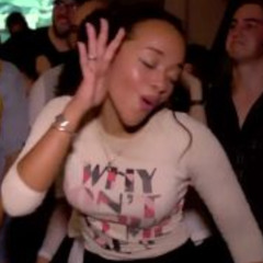 u aint ever heard this like that but if u want to wanna come back u should put a ring on it