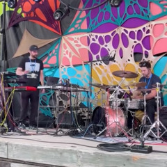 eeli live from domefest (with charlie patierno from octave cat on drums)