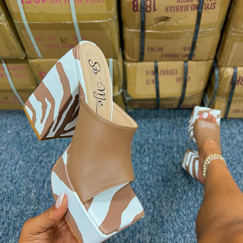 Movin | made on the Rapchat app (prod. by Scori)