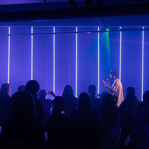 "Sinking Deep" Hillsong Y&F - Remix