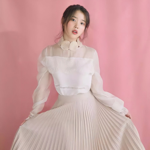 IU - Ah Puh