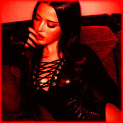 M.I.A. - Paper Planes (NOISE MAFIA Techno Remix)