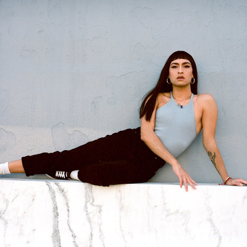 Sneakers & Stuff Radio Set