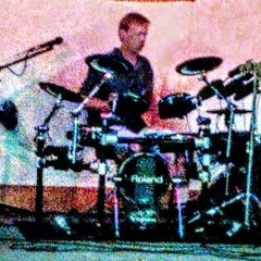 WORLD GONE CRAZY (eq).mp3