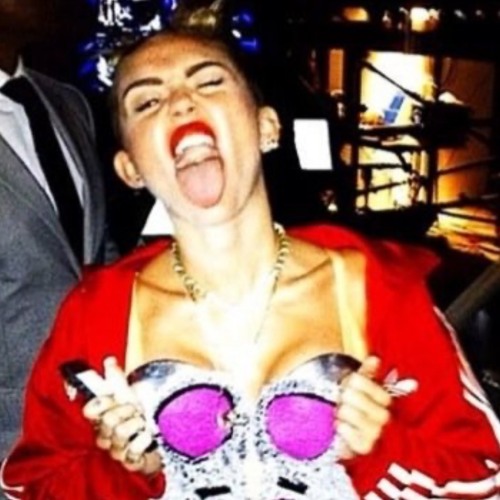 mainhoe (prod. zpellzoul)