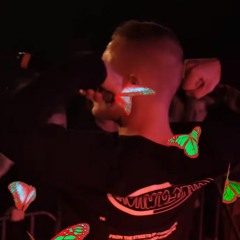 VKIE - WĄSKIE GRONO (VISUALIZER)